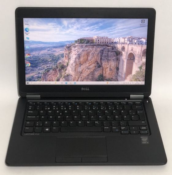 Нетбук Б-класс Dell Latitude / 12.5" TN / Core i3-5010U (2(4) ядра по 2.1GHz) / 4GB DDR3 / 128GB SSD / WebCam / HD Graphics 5500 / HDMI б/у | Зображення 3