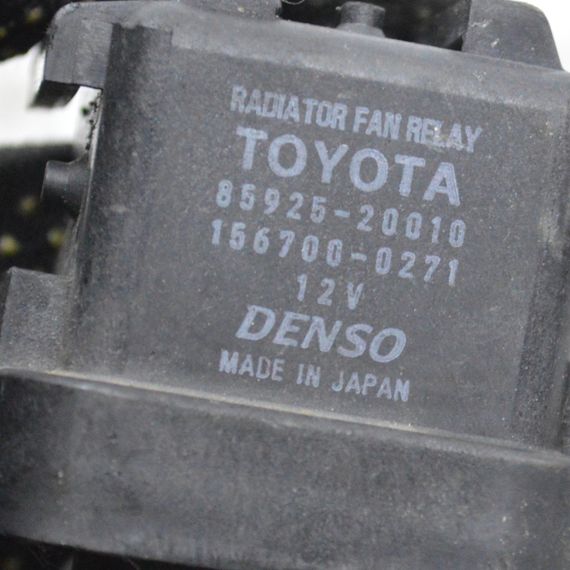 Реле вентилятора Toyota Avensis T25 2003-2008 Тойота Авенсіс т25 8592520010 | Зображення 1