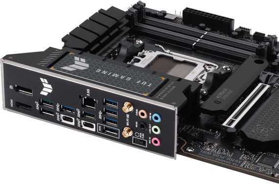 Материнcька плата ASUS TUF GAMING X670E-PLUS WIFI sAM5 X670 4xDDR5 M.2 HDMI DP WiFi BT ATX (90MB1BK0-M0EAY0) | Зображення 8