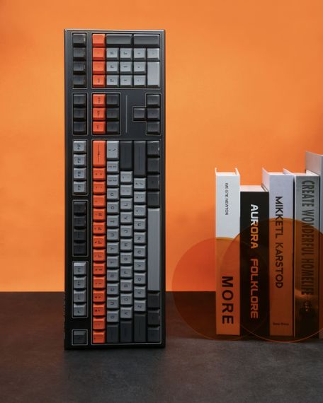 Клавіатура механічна Varmilo Lure VBM108 Bot: Lie 108Key A01A003A9A4A01A005 | Зображення 6