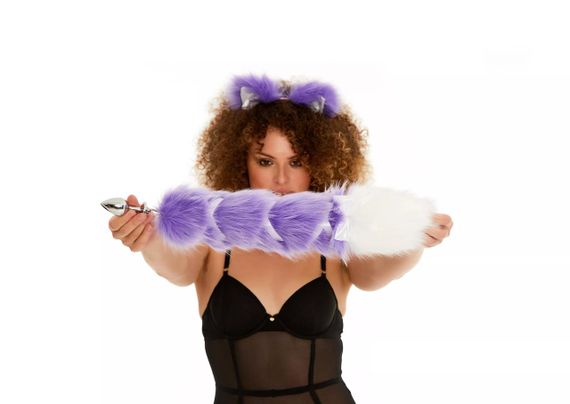 Анальний хвіст зі стрічкою без пробки, Фіолетовий з білим кінчиком, OKOVA 50 см. sexstyle | Зображення 2