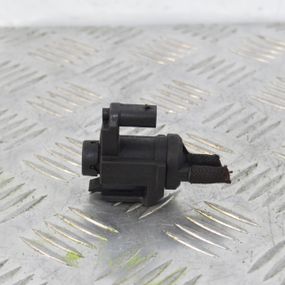Вакуумний датчик BMW F20 F21 F22 F23 F40 F44 F46 G20 G80 X3 X4 2010-2025 Клапан соленоїдний БМВ ф20 ф21 г20 г80 х3 х4 70478502