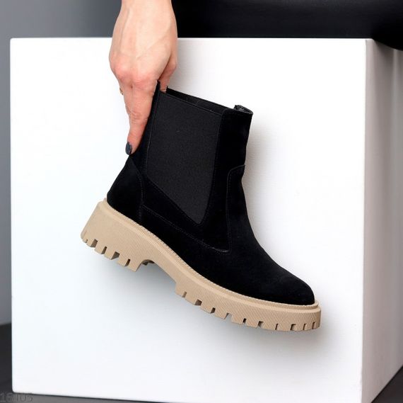 Повседневные черные замшевые ботинки челси на бежевой подошве | Зображення 5