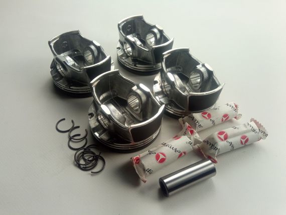 Поршень ВАЗ 2170 83,00, AMP (PX-LAD-4А-2805-100) к-т (21126-1004015) | Зображення 1