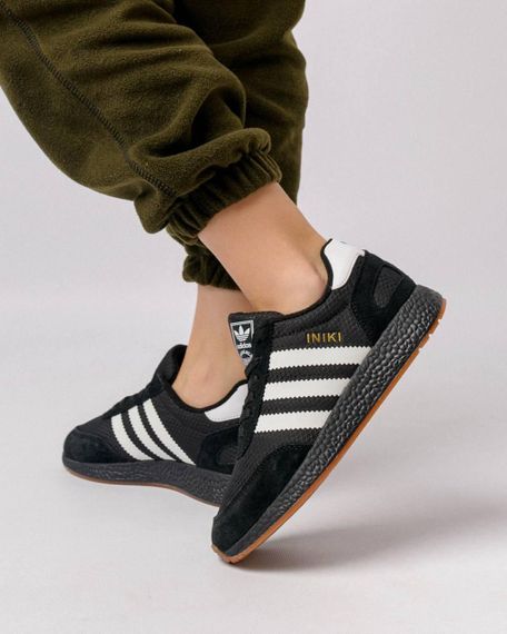 Зимние женские кроссовки Iniki  Fleece Termo All Black White Stripes Gum , Вьетнам | Зображення 5