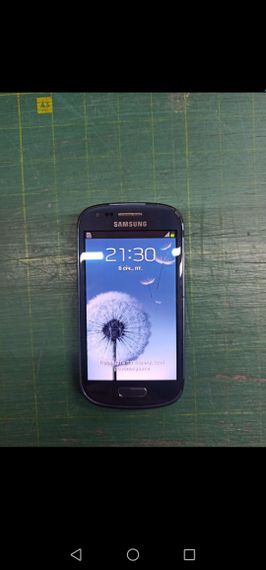 Смартфон Samsung Galaxy S III mini (GT-I8190) | Зображення 3