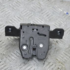 Замок кришки багажника Opel Astra J Zafira B 2005-2024 Замок кришки багажника Опель Астра Зафіра 13524683
