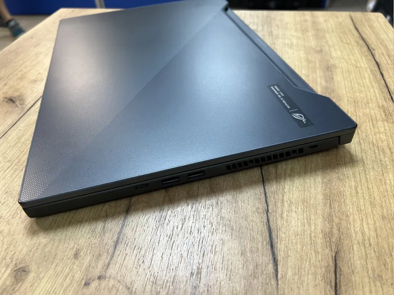 Ноутбук Asus GU502L 15.6" FHD IPS 144Hz i7 10750H/16Gb/256Gb SSD/GTX 1660Ti | Зображення 4