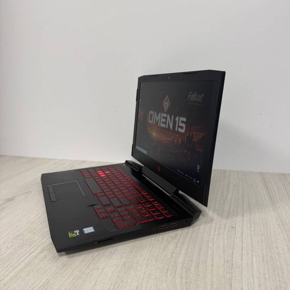 Ігровий ноутбук Б-клас HP Omen 15-ce018dx / 15.6" (1920x1080) IPS / Intel Core i7-7700HQ (4 (8) ядра по 2.8 - 3.8 GHz) / 16 GB DDR4 / 128 GB SSD + 1000 GB HDD / nVidia GeForce GTX 1050, 4 GB GDDR5, 128-bit / WebCam б/в | Зображення 5