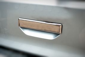 Накладка на задню ручку (нерж) Carmos - Турецька сталь для Volkswagen T6 2015-2024, рр