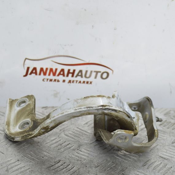 Петля кришки багажника ліва Audi Q5 8R петля задніх дверей Ауді ку5 8R0827299A