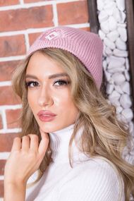 Жіноча шапка, рожевого кольору, з декором, 167R7788