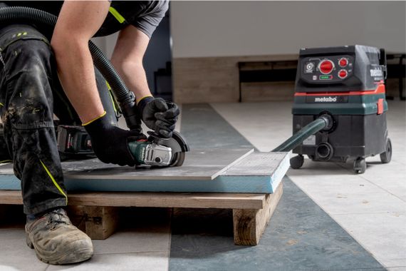 Шліфмашина кутова акумуляторна Metabo W 18 L 9-125, 125мм, Li-Power, 2*18В, 4Ач, 8500об/хв, М14, 2.3кг (602247510) | Зображення 4