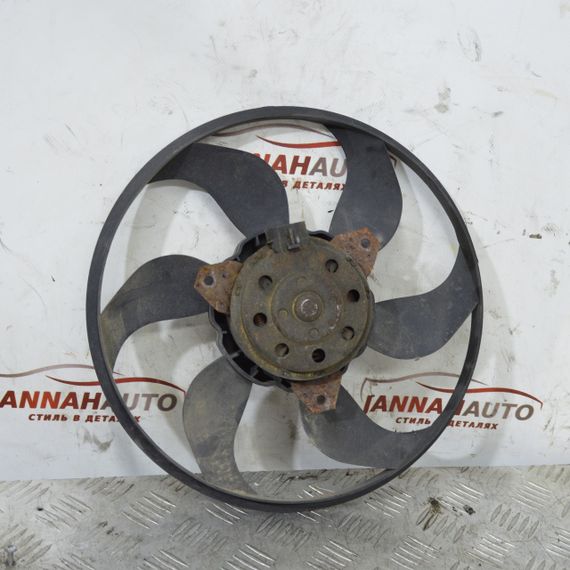 Крильчатка вентилятора радіатора Fiat Punto II 1999-2003 Вентилятор радіатора Фіат Пунто 2 9010857 M13000800 | Зображення 1