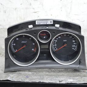 Приладова панель Opel Astra H Zafira B 2004-2015 дизель Спідометр Опель Астра Н Зафіра Б 13216661