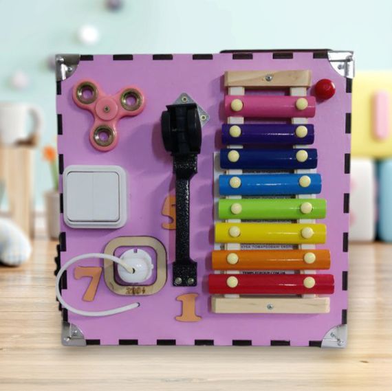 Развивающая игрушка Бизикуб Temple Group TG200132 30х30х30 см Розовый | Зображення 4