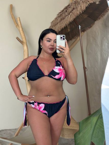 Купальник PLUS SIZE оригінального крою із квітами та яскравими деталями | Зображення 4