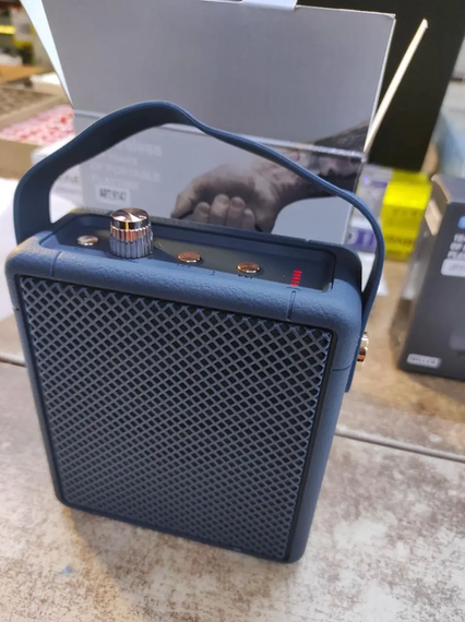 Беспроводная Bluetooth-колонка MARSHALL STOCKWELL BT W2/9147-Портативная акустика | Зображення 1