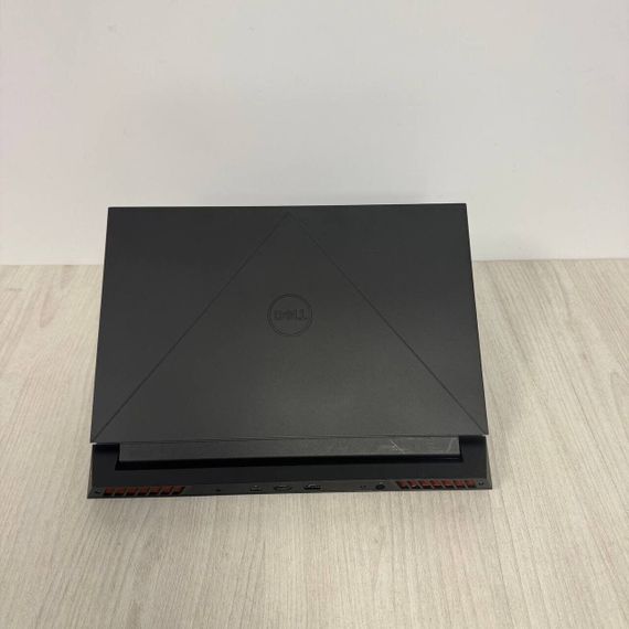 Игровой ноутбук Б-класс Dell G15 5530 / 15.6" (1920x1080) IPS / Intel Core i7-13650HX (14 (20) ядер по 3.6 - 4.9 GHz) / 16 GB DDR5 / 512 GB SSD / nVidia GeForce RTX 4060, 8 GB GDDR6, 128-bit / WebCam б/у | Зображення 7