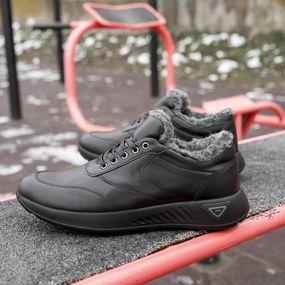 Короткие зимние ботинки кожаные 45 размер