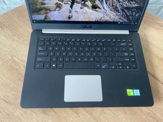 Ноутбук Asus VivoBook S15 15.6" FHD IPS i7 8550U 8Gb/SSD240/ Nvidia MX130 | Зображення 3