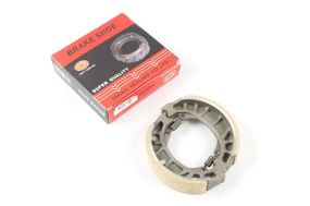 Колодки тормозные (барабан)   4T GY6 50-150   (10/12 колесо)   BRAKE SHOE