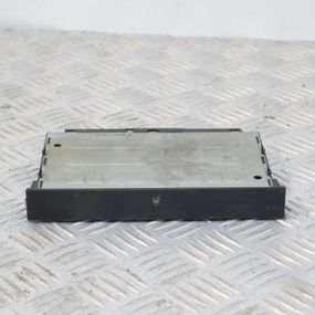 Підстаканник Vw Volkswagen Golf IV тримач для напоїв Фольксваген Гольф 4 1J0858601D