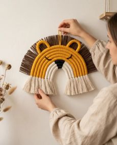 Макраме панно на стіну «Левеня Сімба» 29х36 см ручної роботи, бохо декор для дому, плетене настінне панно Brushme