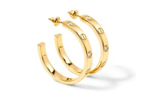 Серьги из желтого золота  с муассанитами S-0409