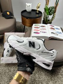 Мужские кроссовки New 530 Premium White Black  весна / літо / осінь A3657 44 28 - 28,5 см