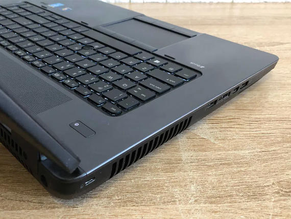 Надійний Ноутбук HP Zbook 17 G2 Core I5 NVIDIA 4GB+16 ГБ ОЗП+SSD + HDD | Зображення 6