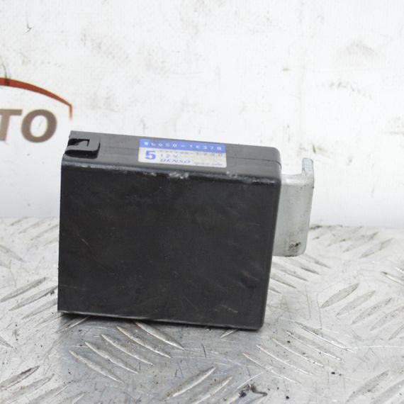 Блок управління кліматичною установкою Toyota Corolla Yaris модуль Тойота 2771001790 886501E370