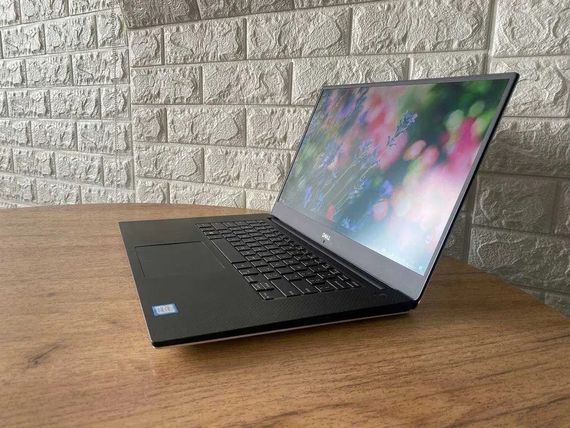 Ноутбук Dell Precision 5530 15.6 FHD IPS i7 8850H 16Gb SSD 512Gb Quadro P1000  Б/У | Зображення 2