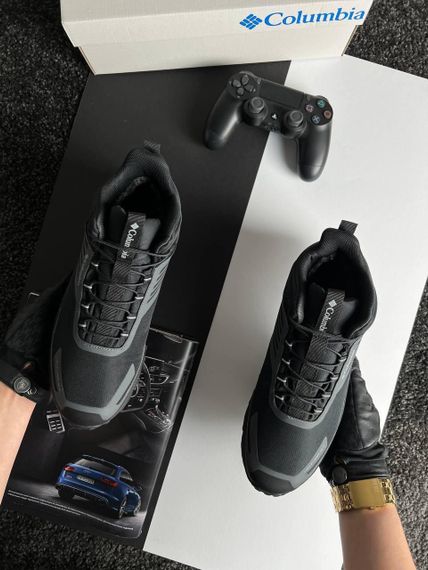 Чоловічі зимові кросівки Climawarm Black Fur , В'єтнам,  зима 46 | Зображення 4