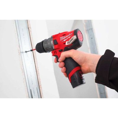 Шуруповерт Milwaukee M12 FPDX-202X, 37Нм, 2x2Ач, 2 насадки, кейс (4933464136) | Зображення 3