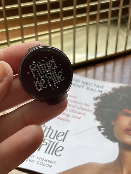 Бальзам тінт для щік та губ RITUEL DE FILLE COLOUR NECTAR PIGMENT BALM | Зображення 6