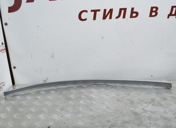 Молдинг передніх правих дверей Audi A4 B7 2004-2008 накладка декоративна на двері Ауді А4 б7 8E0853954VR
