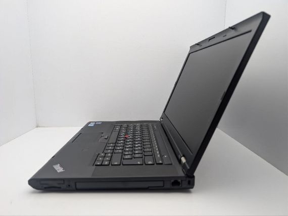 Мобильная рабочая станция Lenovo ThinkPad W530 / 15.6" (1600x900) TN / Intel Core i5-3320M (2 (4) ядра по 2.6 - 3.3 GHz) / 8 GB DDR3 / 500 GB HDD / nVidia Quadro K1000M, 2 GB GDDR3, 128-bit б/у | Зображення 4