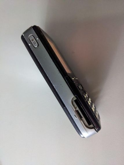 Мобильный телефон Sony Ericsson K750i бу

без заглушки | Зображення 4