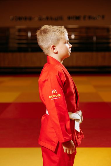 Червоне дитяче кімоно для хлопчиків, джиу-джитсу, TM BUDOGI, зріст 130 см, щільність 350 гр/м.кв. | Зображення 3