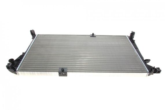 Радіатор охолодження Opel Vivaro 2.5dCi 06- Renault Master 2.2 2.5dCi 03- 43002490