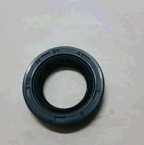 Сальник колінвала Suzuki AD50/100 (17*27*6) KOMATCU (mod.A)