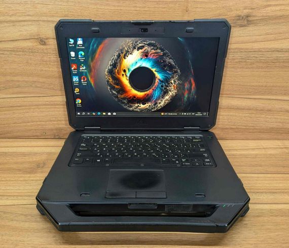 Захищений ноутбук Dell Latitude 14 Rugged 5414 / 14" (1920x1080) IPS / Intel Core i5-6300U (2 (4) ядра по 2.4 - 3.0 GHz) / 8 GB DDR4 / 256 GB SSD / Intel HD Graphics 520 / VGA / WebCam / Windows 10 б/в + Подарунок Бездротова миша / USB | Зображення 1