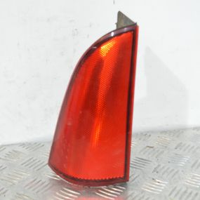 Відбивач світла задній лівий Mercedes Vito W639 2003-2014 Світловідбивач задній лівий Мерседес Віто в639 A6398201864