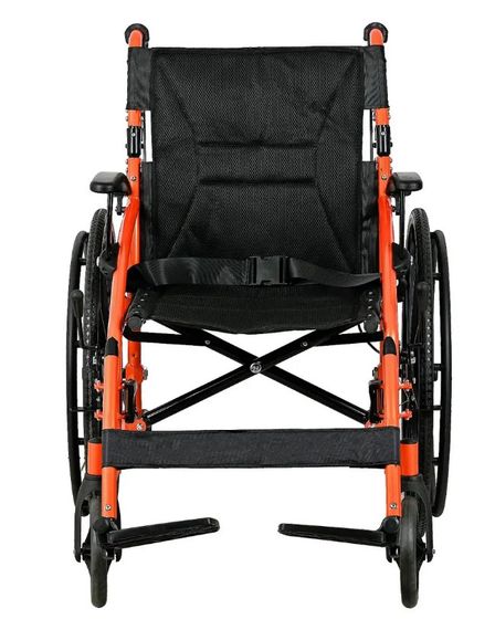 Крісло-каталка Vera Medical з ручними гальмами для людей з обмеженими можливостями вагою до 120 кг (VRM-009)