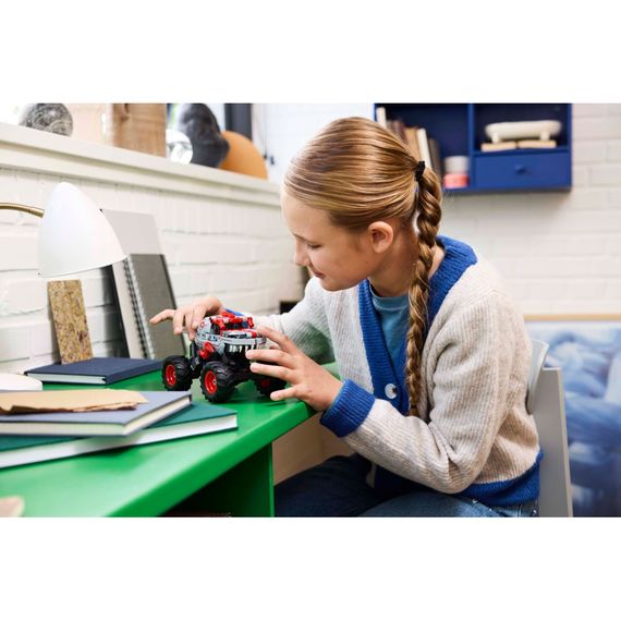 Конструктор LEGO Technic Monster Jam ThunderROARus з інерційним двигуном (42200) | Зображення 6