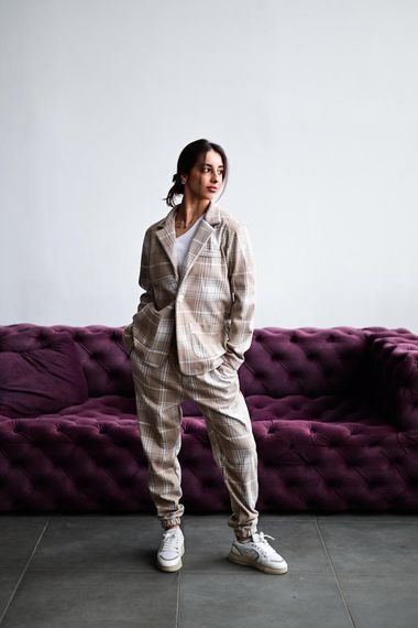 Класичний жіночий костюм DRAPP | Зображення 6