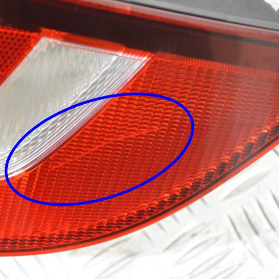 Ліхтар задній лівий Volkswagen Up 2011-2016 дорестайл Фара стоп задня ліва Фольксваген Ап 1S0945095G | Зображення 1