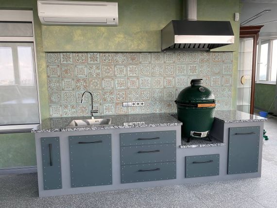 Зонт витяжний вентиляційний з фільтрами лабіринтового типу 1100 х900 х 350 (цільно зварна конструкція) Код: 010751 | Зображення 1