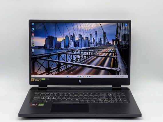 Игровой ноутбук Б-класс Acer Nitro 17 AN17-41-R6L9 / 17.3" (1920x1080) IPS / AMD Ryzen 7 7840HS (8 (16) ядер по 3.8 - 5.1 GHz) / 16 GB DDR5 / 960 GB SSD / nVidia GeForce RTX 4050, 6 GB GDDR6, 96-bit / WebCam б/у | Зображення 1